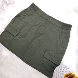 Athleta Army Green Cargo Athletic Skort 12